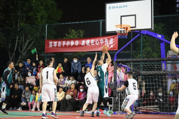 记得巴斯克